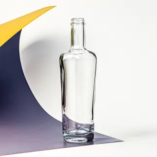 PALETA 616 x Butelka 87012 Dubai 700 ml, z gwintem